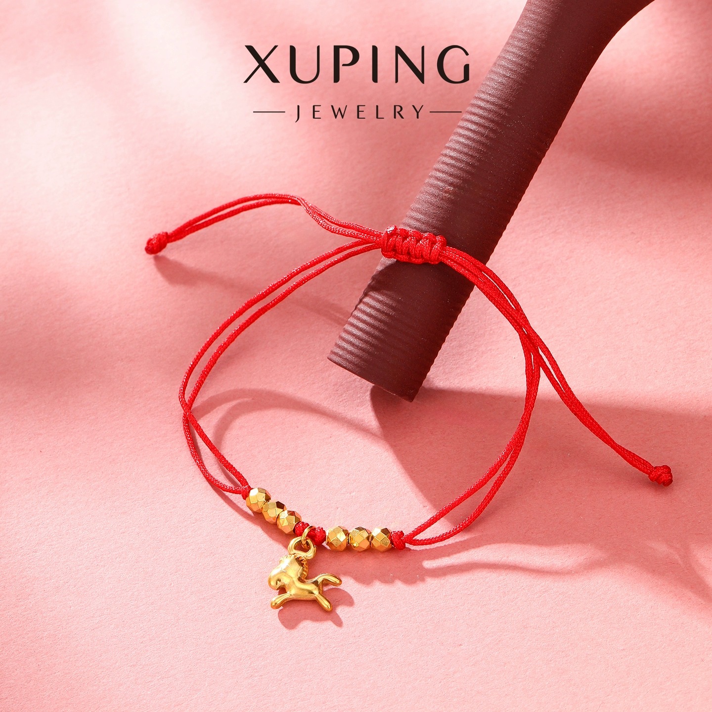Xuping brazalete de cuerda roja tejida a mano simple para regalos para parejas de lujo ligero accesorios de Año Nuevo