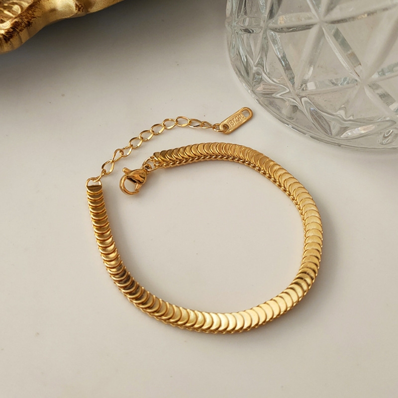 Yunyao Color-Preserving Gold Fish Scale Bracelet for Women, Shiny Fish Scale Pieces, Symbolizing Abundance Every Year, Fish Bone and Snake Bone Mesh Thick Bracelet