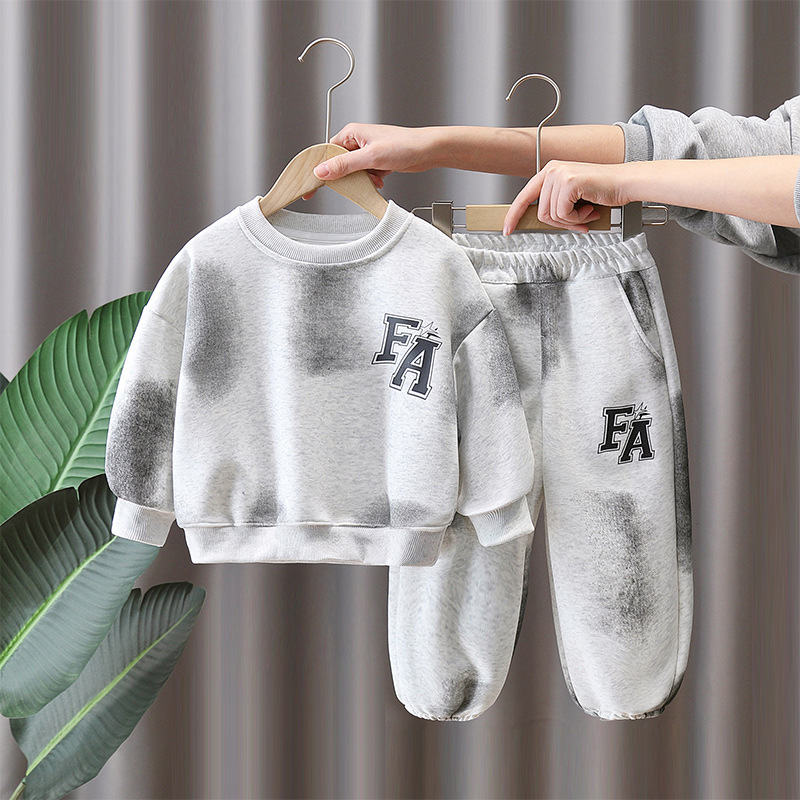 7108 traje de primavera para niños 2025 nuevo suéter para niños, traje deportivo de dos piezas, ropa de bebé hermosa de primavera