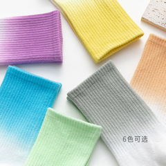 吊染潮襪子女夏季薄款彩色中筒棉襪漸變色運動透氣吸汗長襪漸變色