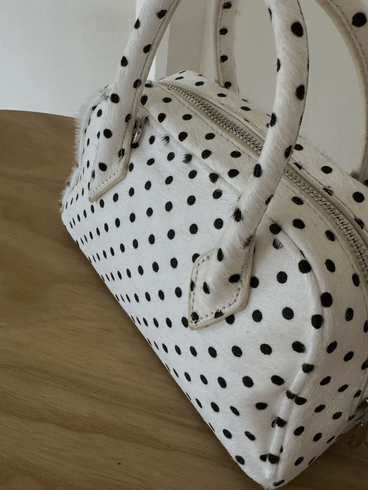 Niche Design Horsehair Polka Dot Boston Handbag Genuine Cowhide Leather Commuter Small Tote Bag - Thumbnail 8