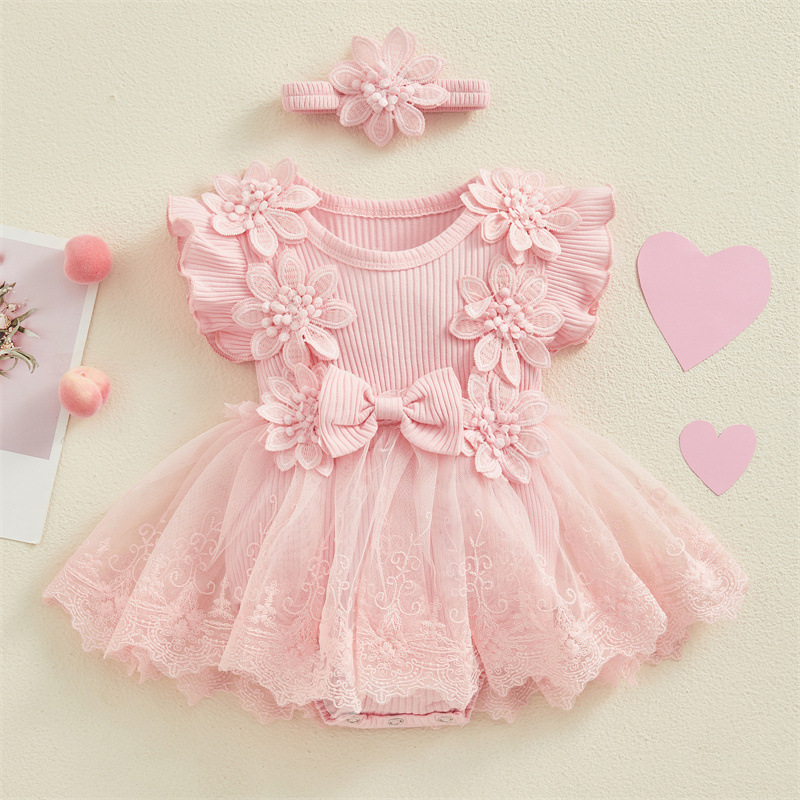 Cute lace bodysuit for new born
