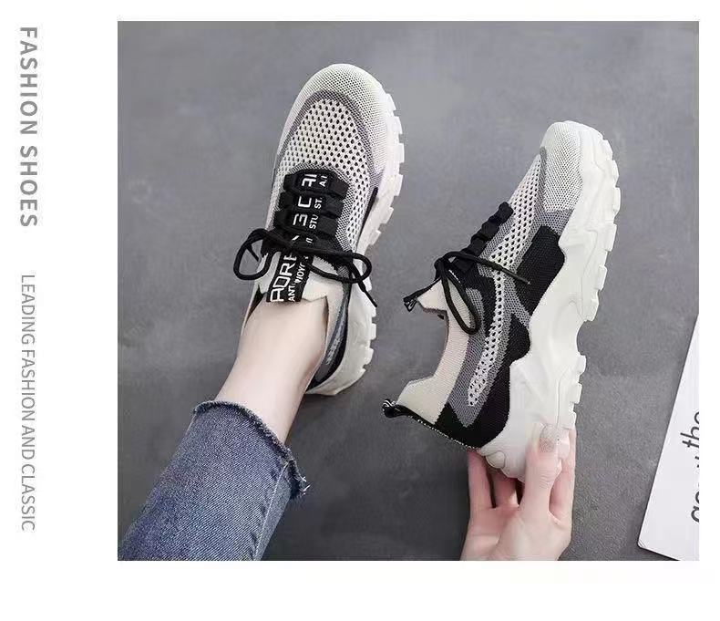 2026 primavera y verano nuevos zapatos deportivos de mujer red rojo transpirable suave lienzo casual ligero para correr zapatos de suela gruesa