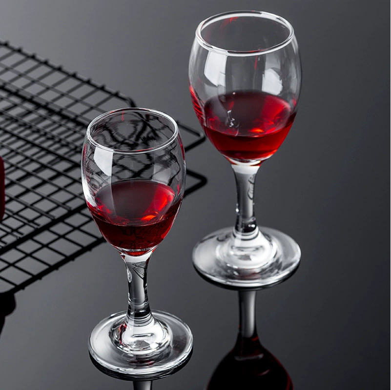 Оптовый современный простой стеклянный костюм чашки красного вина домашний подарок Банкетный высокий костюм чашки вина 320 мл