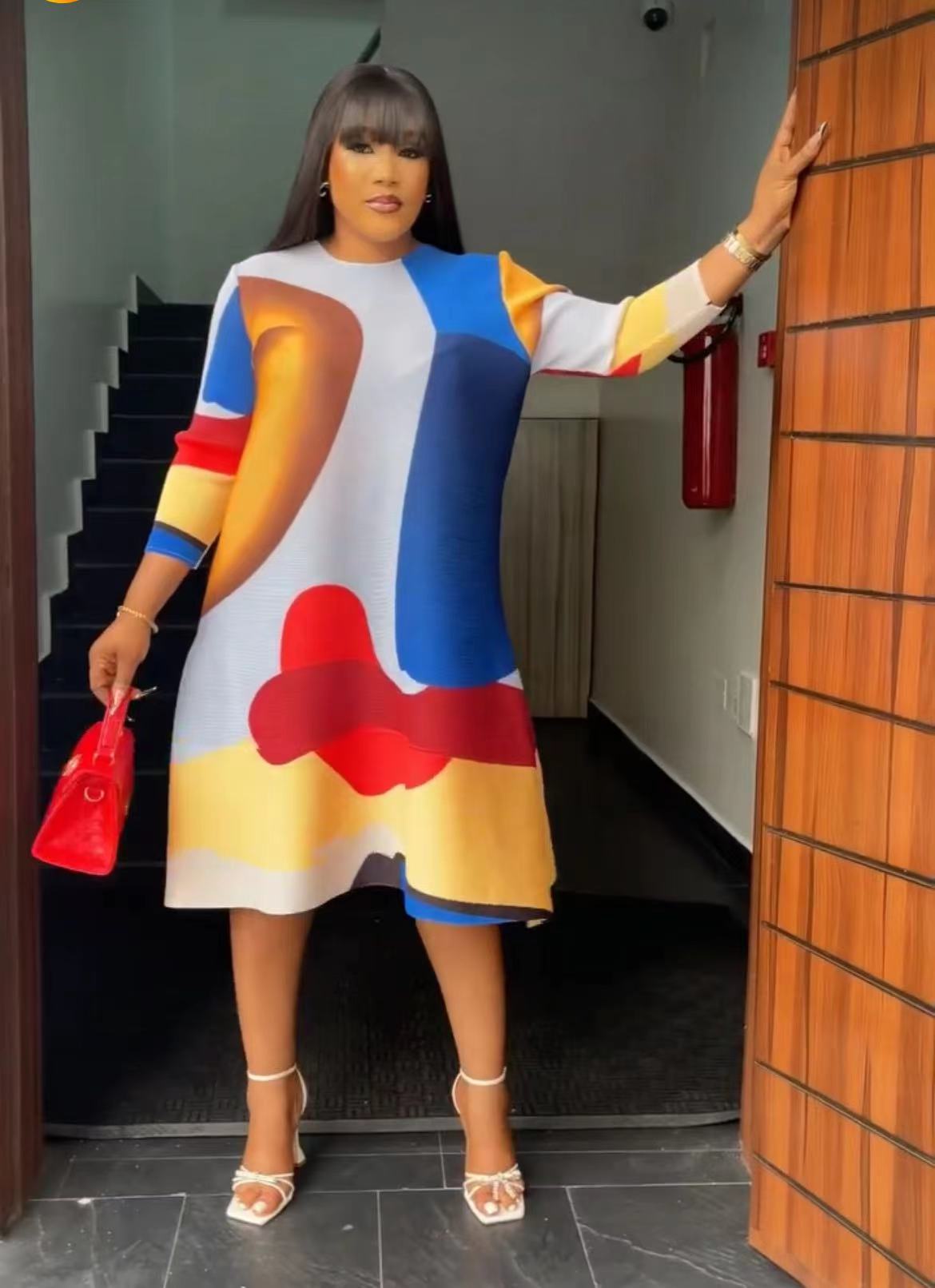 Robe ample à manches longues et col rond plissée pour femme_voghion.com