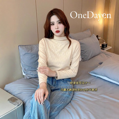 德绒半高领打底衫时尚印花百搭保暖气质长袖大码修身内搭简约上衣