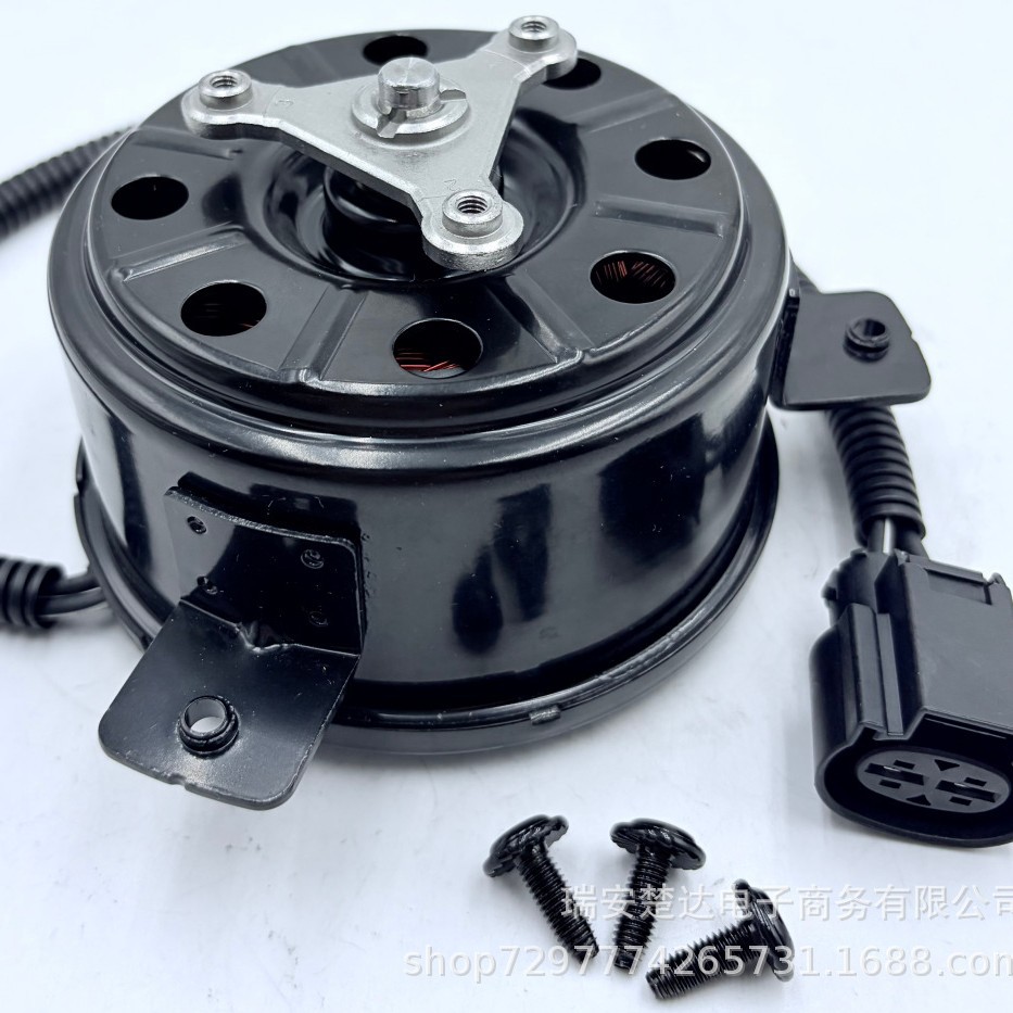 25386-D7100/25386-F2200 Hyundai i30 Estate Kia Sportage fan motor