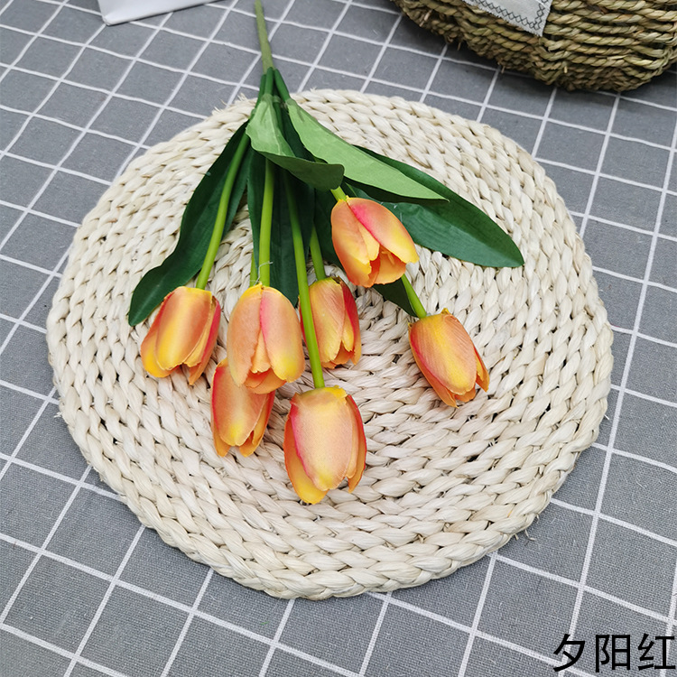 En stock al por mayor flor artificial 7 tulipán boda al aire libre paisaje ingeniería decoración flor falsa Comercio exterior ramo artificial
