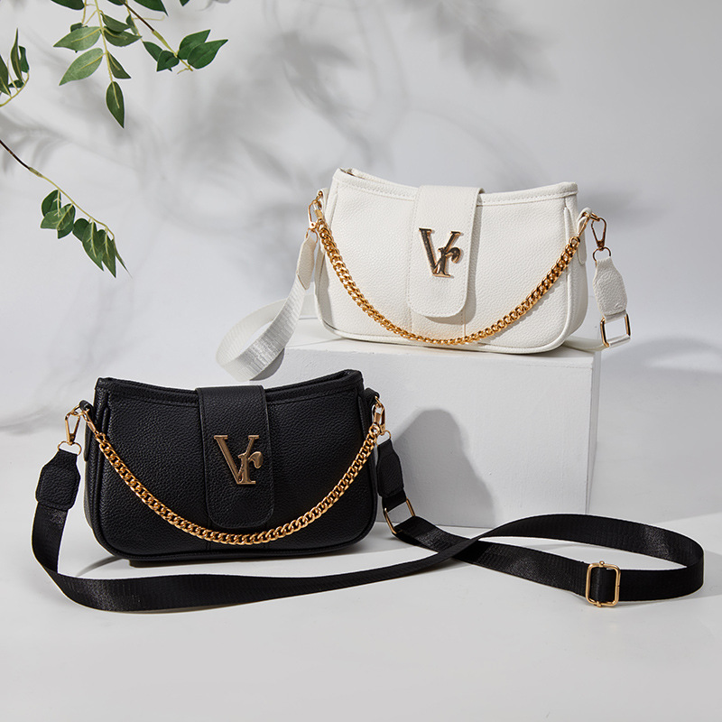 Bolsos de axila populares de este año 2025 bolsos de mujer transfronterizos bolsos de hombro operados directamente por la fábrica bolsos de axila para niñas de alta gama para mujeres