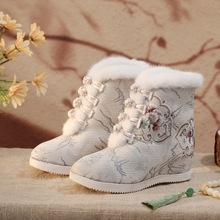 【云霓】2024秋冬新品汉服靴子女短靴内增高软底绣花加绒古风棉靴