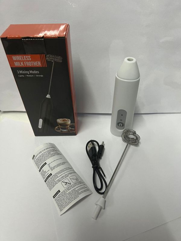 電動ミキサー ミルク泡立て器 コーヒーフォーマー 卵泡立て器 家庭用ミルクフォーマー 小型|undefined