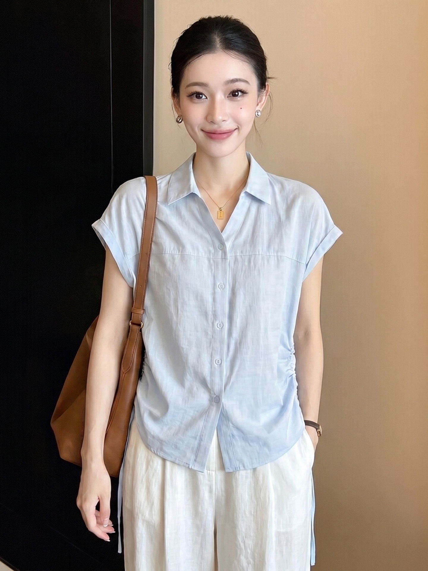 Áo sơ mi ngắn tay nữ màu vàng thiết kế độc đáo, eo thon, dành cho người đầy đặn — xanh lam