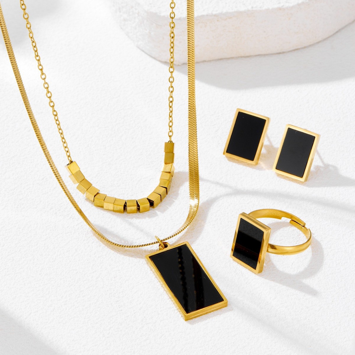 Black Geometric Square Double Layer Stacked Clavicle Chain 2023 New Style Elegant All-match Titanium Steel Necklace Women's Internet Celebrity Accessories