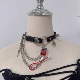 朋克急救包金属皮质颈链COS朋克Y2K巴洛克亚文化