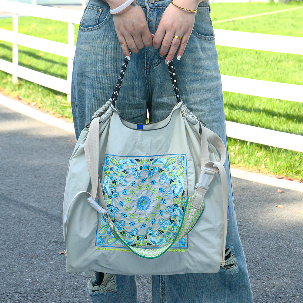 라이트 그레이·캐슈플라워