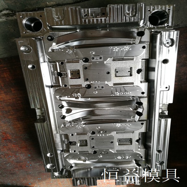 宝宝坐便器塑胶模具橡胶模具吹气模具阻燃合金电机壳餐椅塑料模具