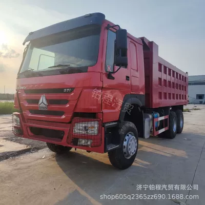 Export cross-border brand new Sinotruk Howo 6*4 dump truck, 400 horsepower, rear-tipping muck truck for mining areas
