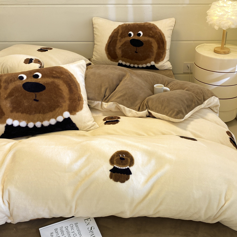 Autumn and Winter Type a High Weight Ins Cartoon Milk Velvet Four-Piece Set Double-Sided Velvet Printed Quilt Cover Pillowcase Three-Piece Set