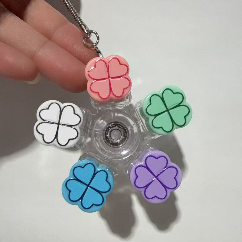 Cross-Border Stress Relief Buttons 3-Key 4-Key 5-Key Gyro Caps Cat Paw Caps Four-Leaf Clover Octopus Pc Transparent Caps Fingertip Spinner