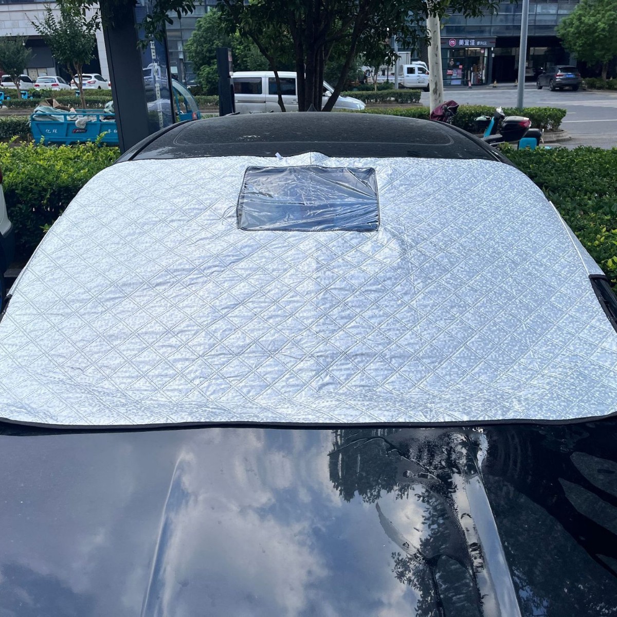 Car Window Snow Shield, Winter Windshield Snow Protection, Thickened Cotton Anti-Freeze Snow Cover, Pe Sunshade for Car Roof