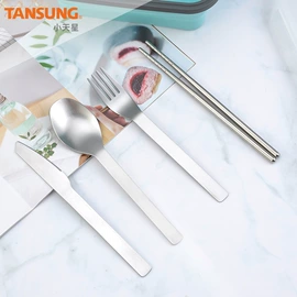 蛋糕模;保鲜盒、饭盒;烹饪勺铲