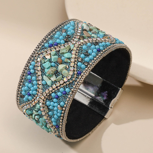 Cross-border supply Christmas jewelry gifts Bohemian handmade gravel rice beads ethnic style magnetic buckle bracelet wholesale
