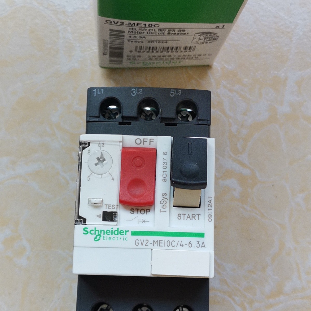 热销现货供应全新型号电机保护断路器GV3ME40C