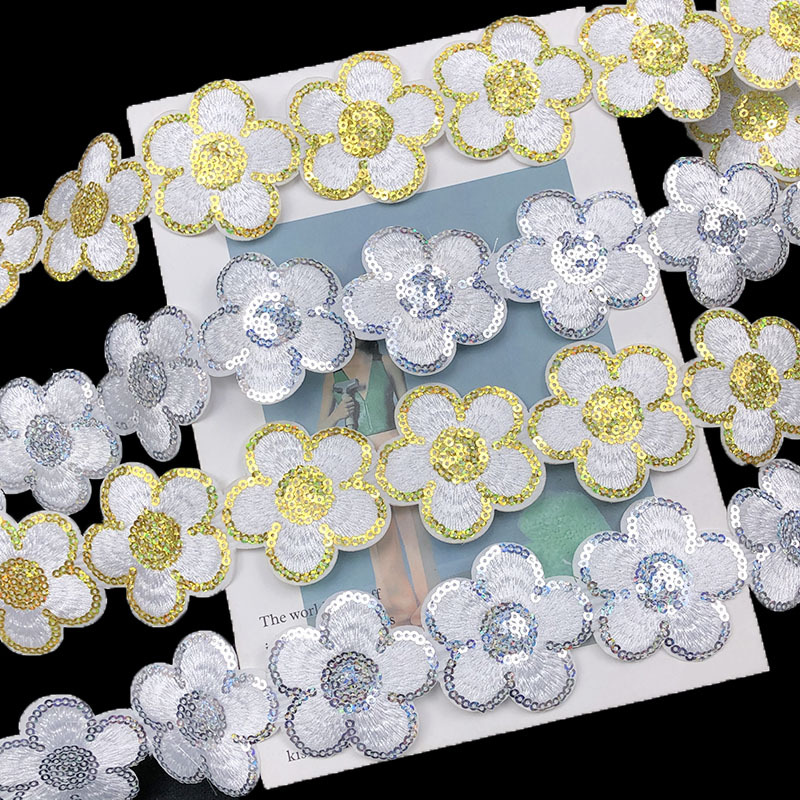 新款民族风花边少数民族背胶刺绣diy服装辅料裙边熨贴补丁镶边条