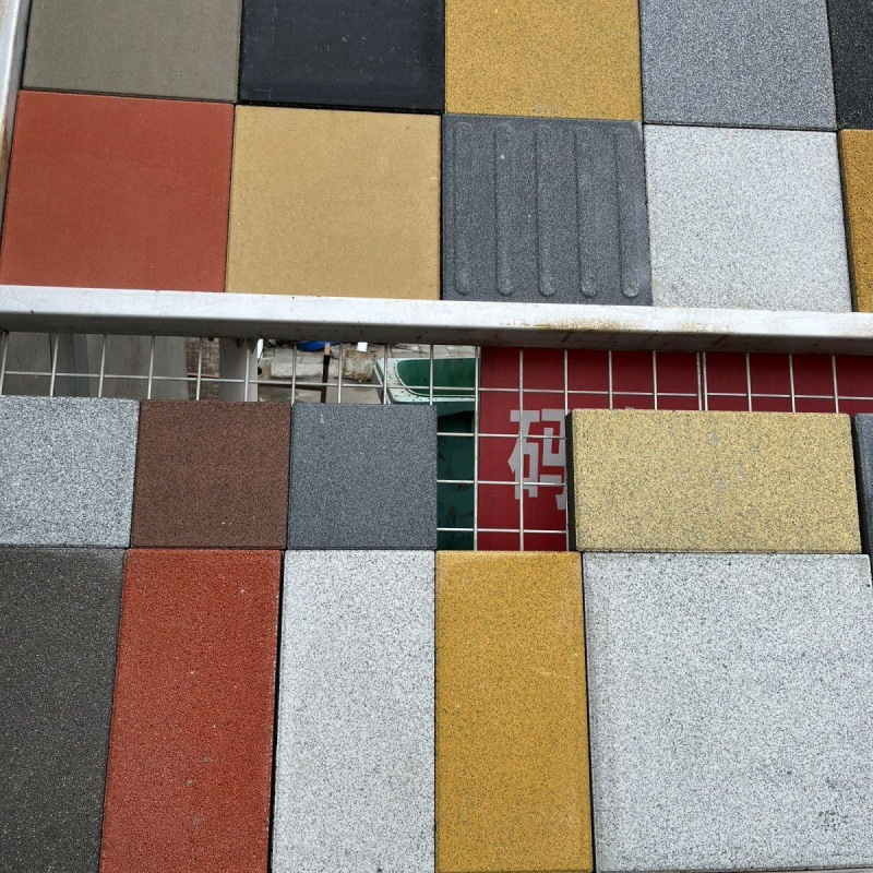 透水砖透水性好防止路面反光环保广场砖彩砖人行道砖本地直发