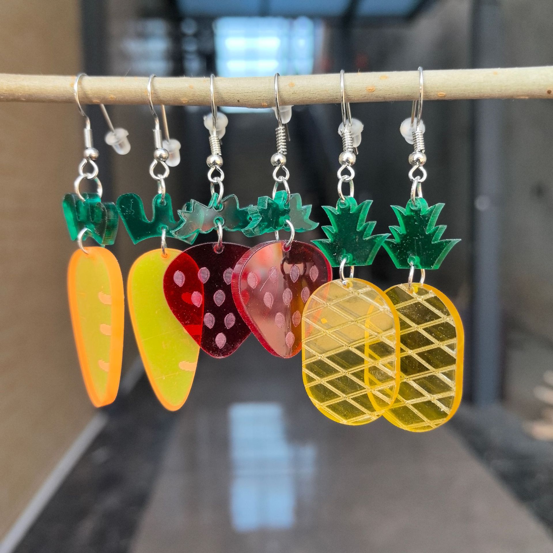 7g Weight Iron Ear Needle Material Drop Earrings Classification 1 Pair Cute Carrot Strawberry Pineapple Arylic Drop Earrings