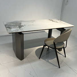 意式轻奢全托亮面岩板餐桌现代简约家用不锈钢设计师款岩板吃饭桌