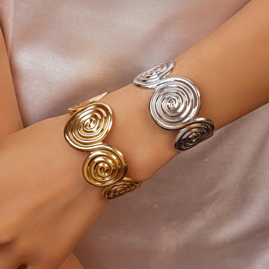 Europa y América sensación de metal redondo espiral abertura pulsera de industria pesada transfronteriza personalidad de alto nivel nicho simple joyas image 5