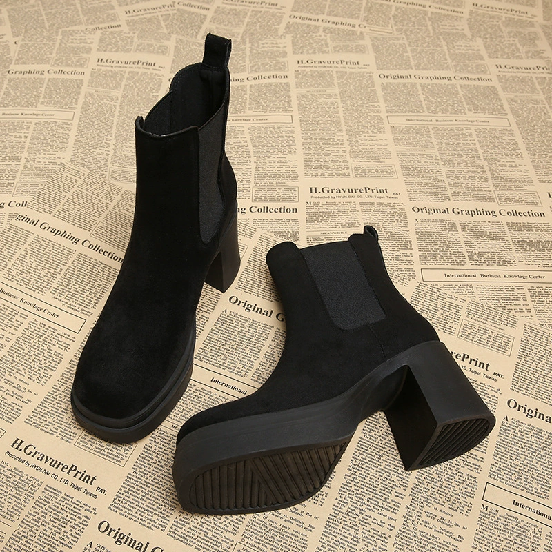 Ботинки Shi Guanqiao 113-13 в стиле ретро, осенне-зимняя новинка 2025 года, облегающие ботинки, ботинки-мартинсы, популярные короткие ботинки для невысоких людей