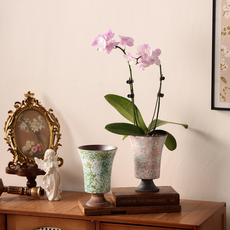 French-style vintage ceramic flower pot, luxurious and high-end, for home use, suitable for green plants, made of rustic ceramic, ideal for bougainvillea and phalaenopsis, specifically for the living room French-style vintage ceramic flower pot, luxurious and high-end, for home use, suitable for green plants, made of rustic ceramic, ideal for bougainvillea and phalaenopsis, specifically for the living room