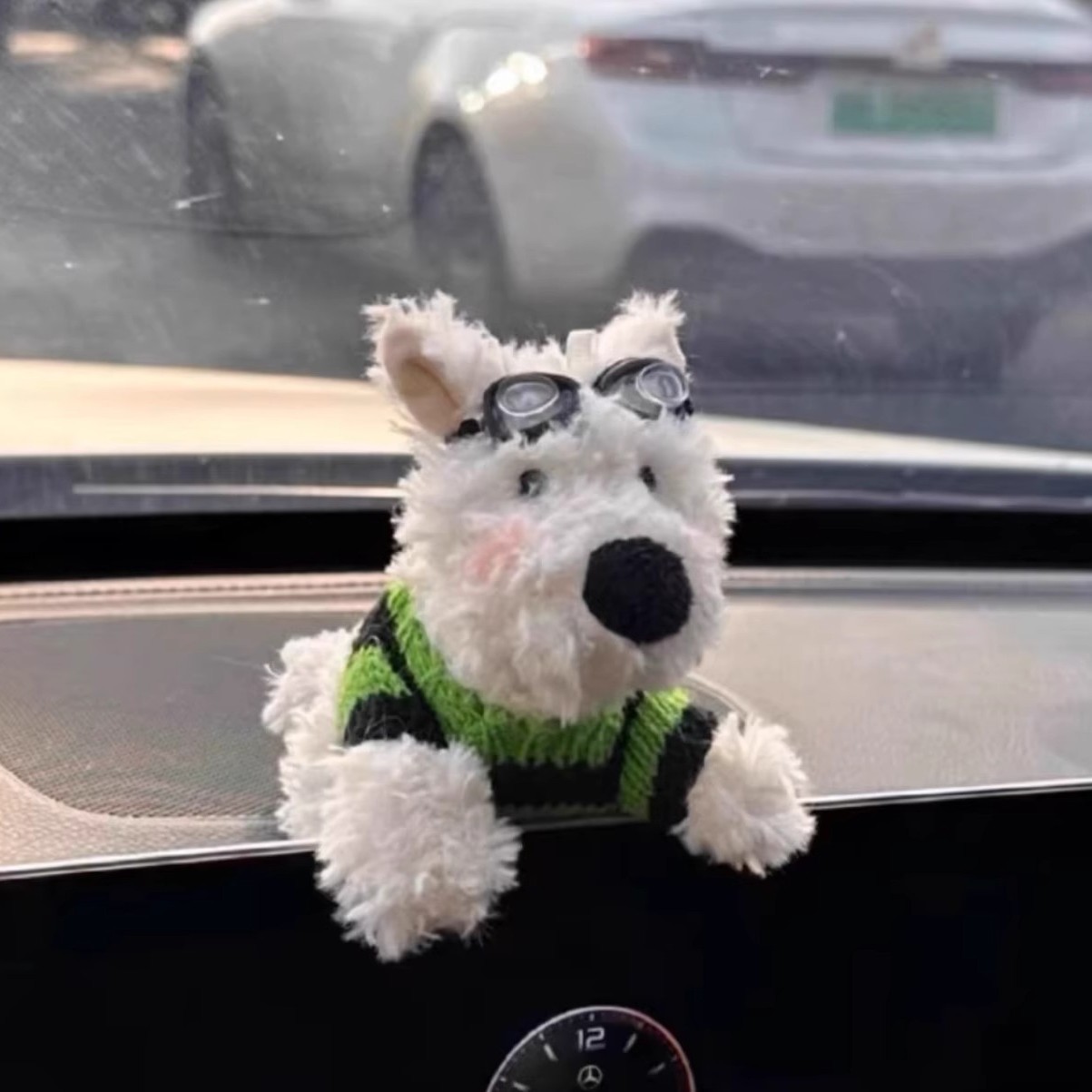 Lindo cachorro garabateado West Highland coche colgante decoración pantalla consola central accesorios de coche adornos de felpa