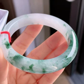 翡翠手饰;玉器工艺品;宝石手饰