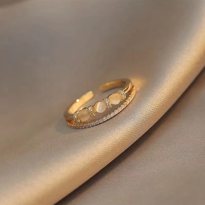 Fashionable universal elegant ring