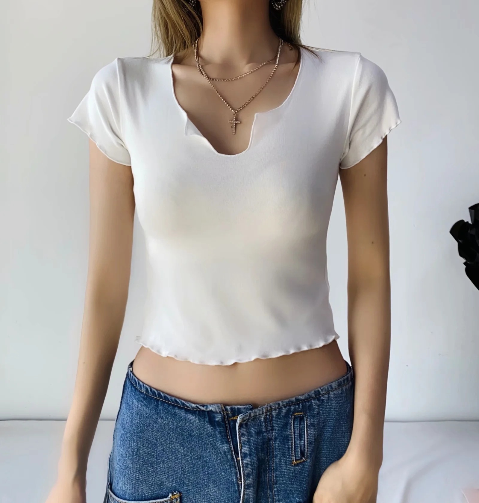 U-neck slim crop top NSAC21954