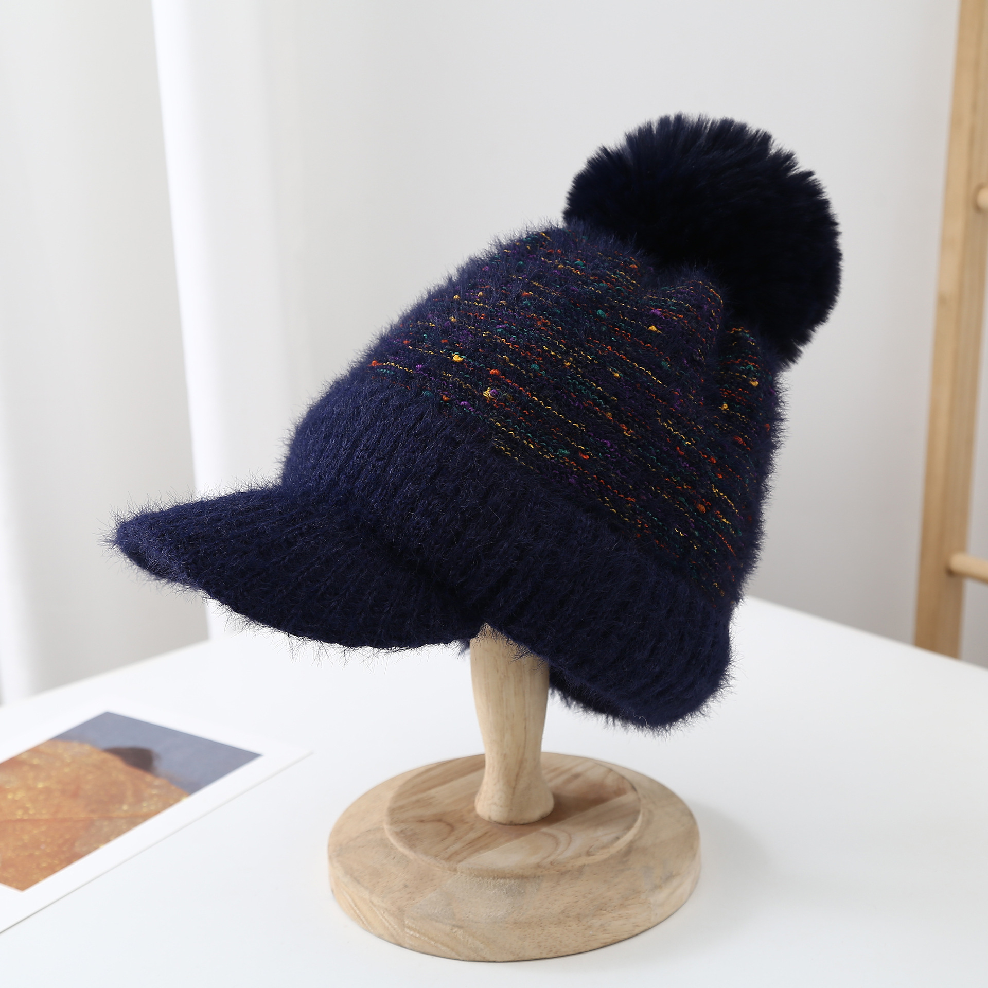 Sombrero de lana enarbolado para mujer Otoño e Invierno estilo coreano de moda bufanda a prueba de frío cálido conjunto de dos piezas sombrero de punto forrado de lana