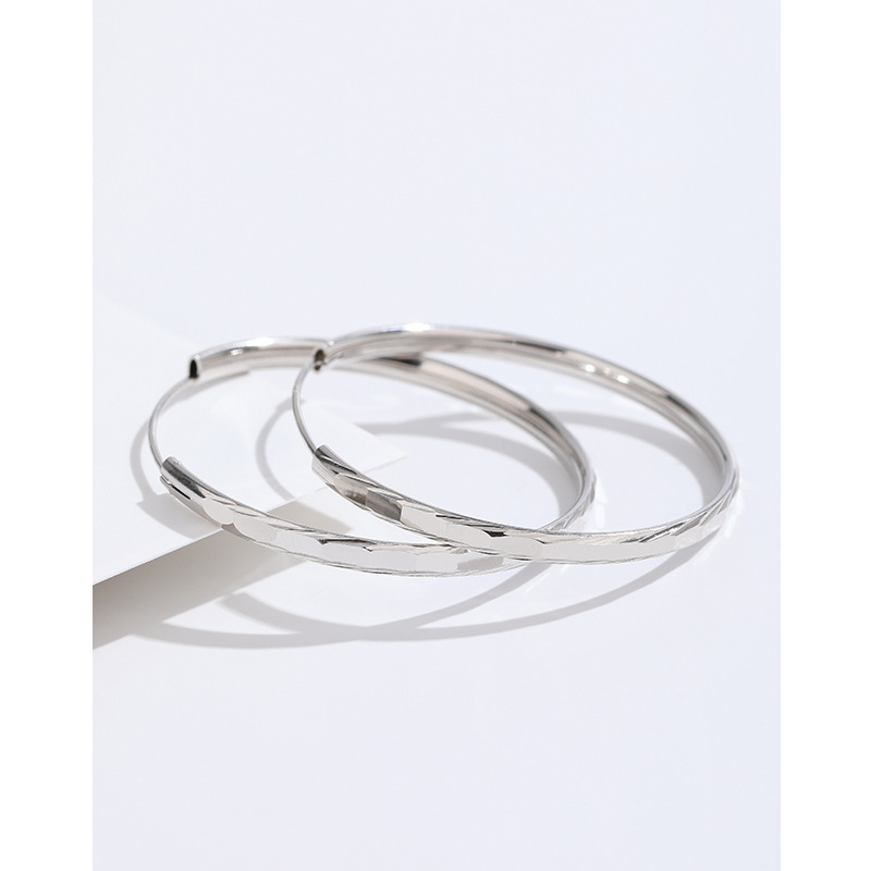 Pendientes retorcidos circulares de plata de ley 925 coreanos, pendientes, pendientes, pendientes de anillo de sentido de alto nivel de nicho simple de verano femenino