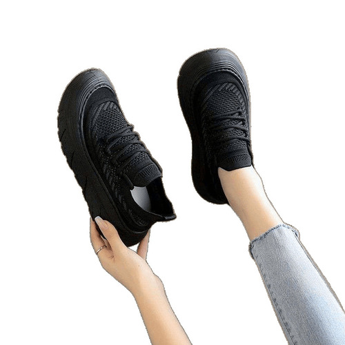 Stomping black work shoes for women, soft sole, doesn't tire feet, kitchen anti-slip, KFC summer breathable, size 34 sports shoes