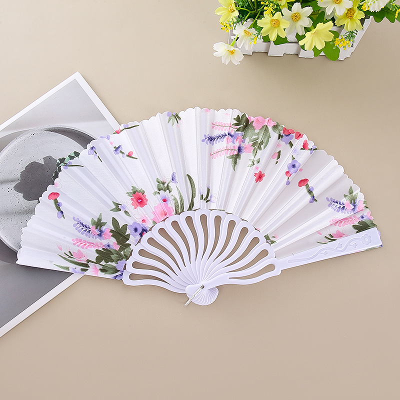 Fábrica de artesanías Chunyu fotografía de estilo antiguo cheongsam tela color quilla flor de cerezo 2 ventilador plegable resistente image 4