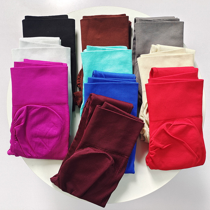 Underwear for hips shape correction
