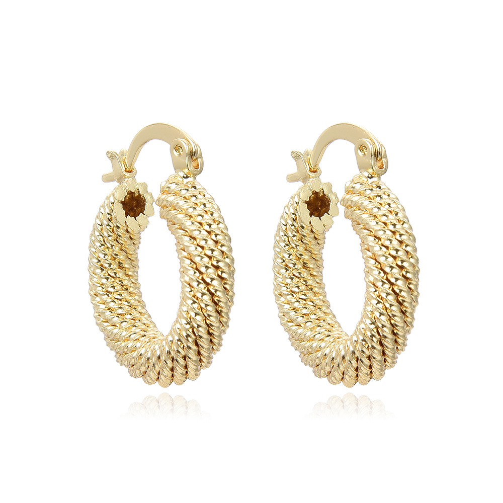 Daily Occasion Copper Material Geometric, Twist Pattern Women'S Gender Geometric Twist Metal Copper Retro Exaggerated Fashion Earrings