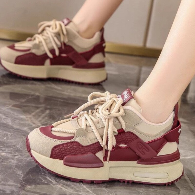 Trendy low-top dad sneakers 2026 new stylish casual height-enhancing wear-resistant non-slip lightweight women's sports shoes in black Trendy low-top dad sneakers 2026 new stylish casual height-enhancing wear-resistant non-slip lightweight women's sports shoes in black