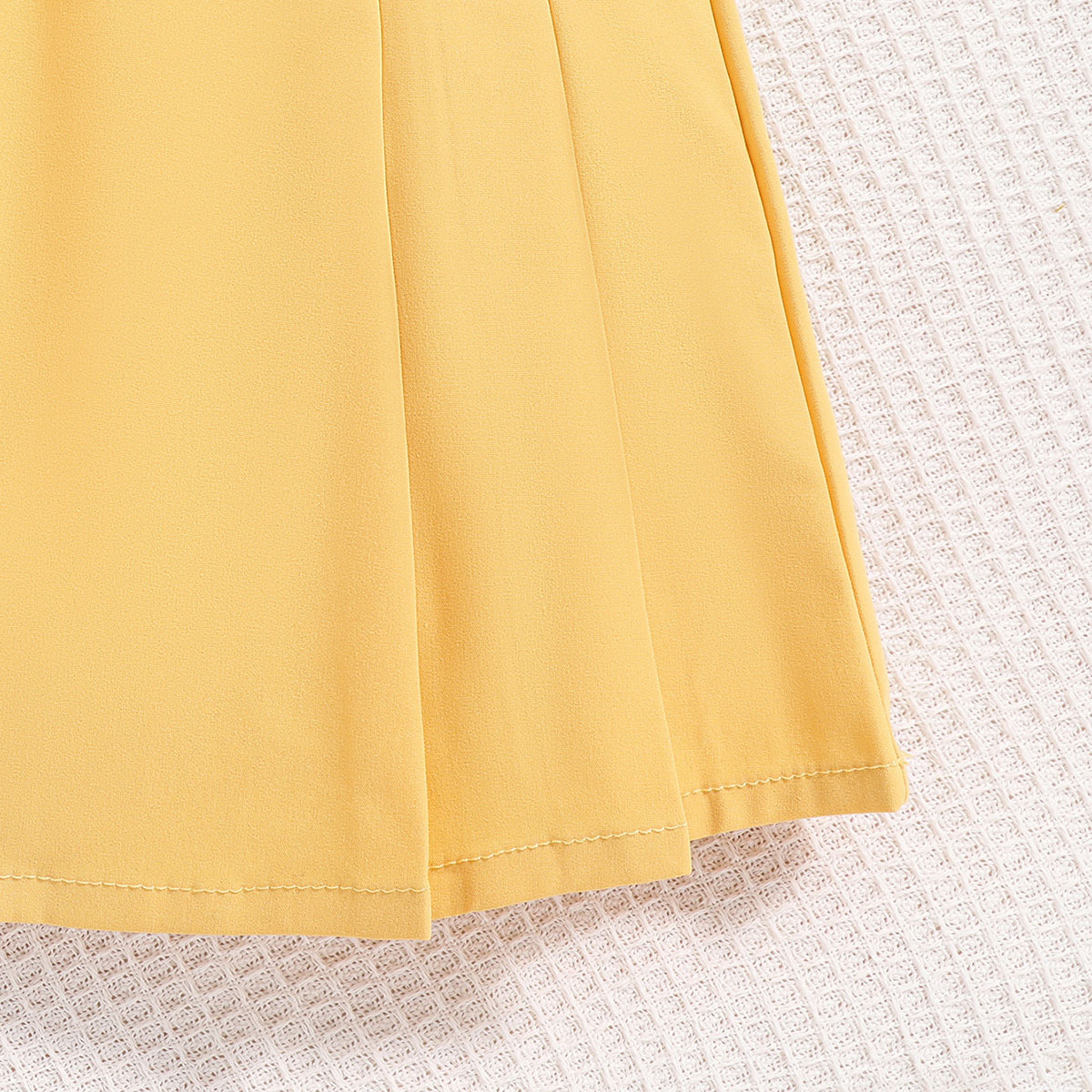 Kinder Frühjahr Neue Modische Polo Neck Langarm Top Unregelmäßigen Halben Rock Mädchen Set_voghion.com