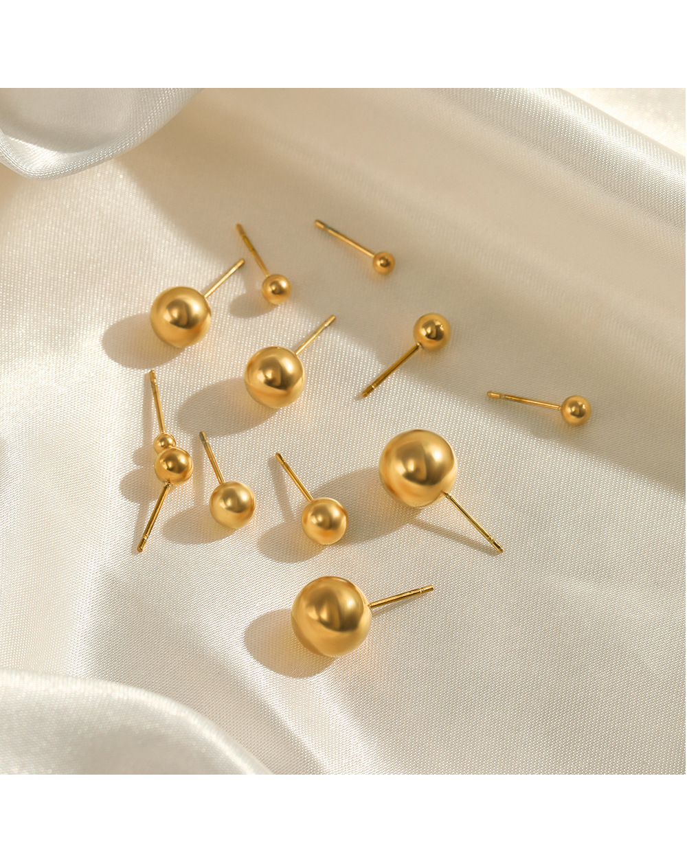 1 Pair Simple Style Ball Solid Color Plating 304 Stainless Steel Stainless Steel Earrings display picture 3