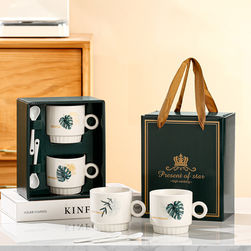 Creative Accompanying Ceramics Cup Wedding Couples Pair Cup Gift Box Mug Printing Festival Opening Gift Coffee Cup