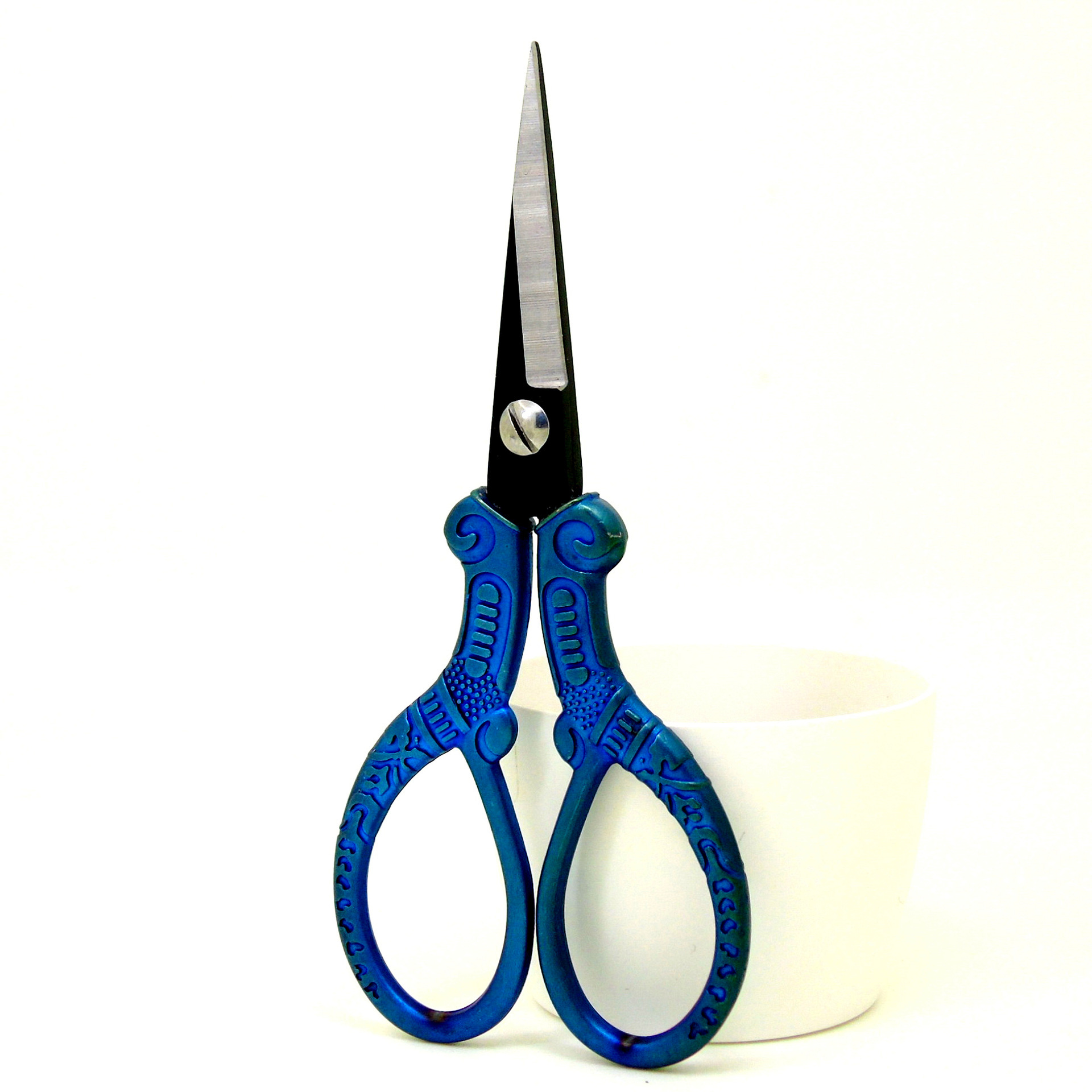 Retro tijeras de aleación tijeras de bordado cruzado tijeras de grúa tijeras 11cm tijeras de flores de ciruela tijeras de bolsa de té tijeras de oficina hechas a mano