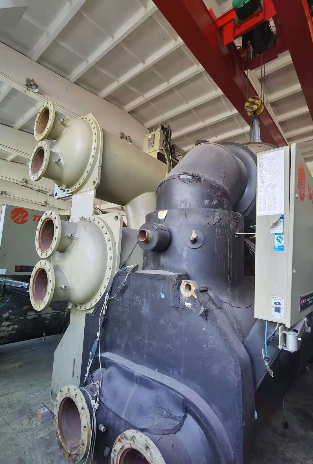 上海市安亭出售与租赁特灵水冷式离心机CVHG565